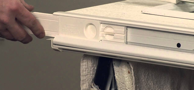 aluminum storefront door repair Fruit Cove